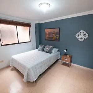 apartamento-de-3-habitaciones-en-malibu.colombiamedellinhotels.com/